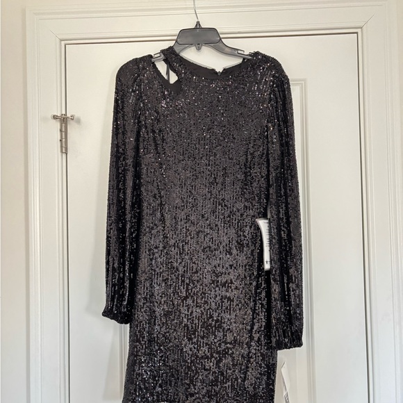 Xscape Black Sequin Long-Sleeve Cocktail Dress - Picture 10 of 11